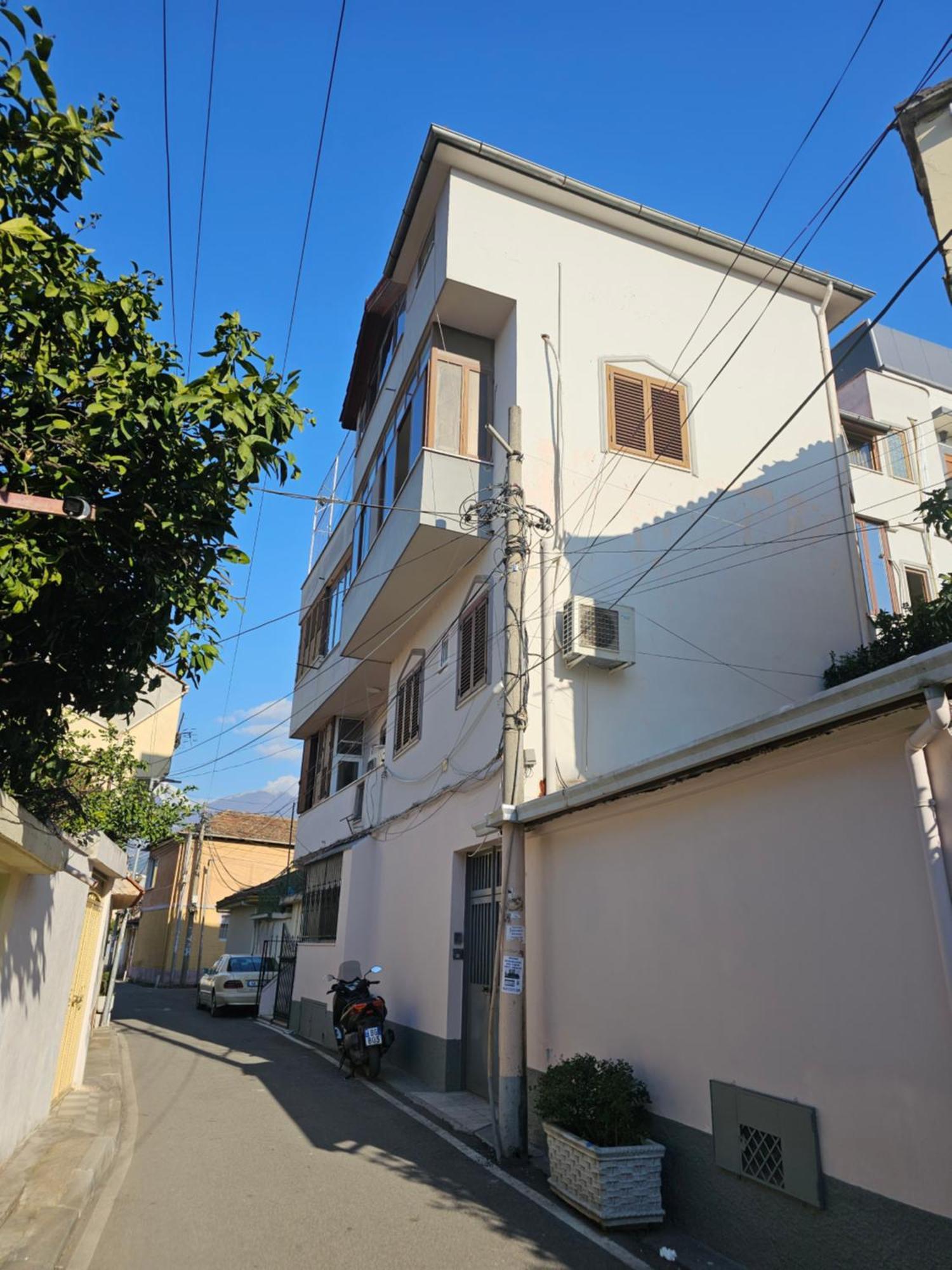 Albi Apartment Тирана Екстер'єр фото