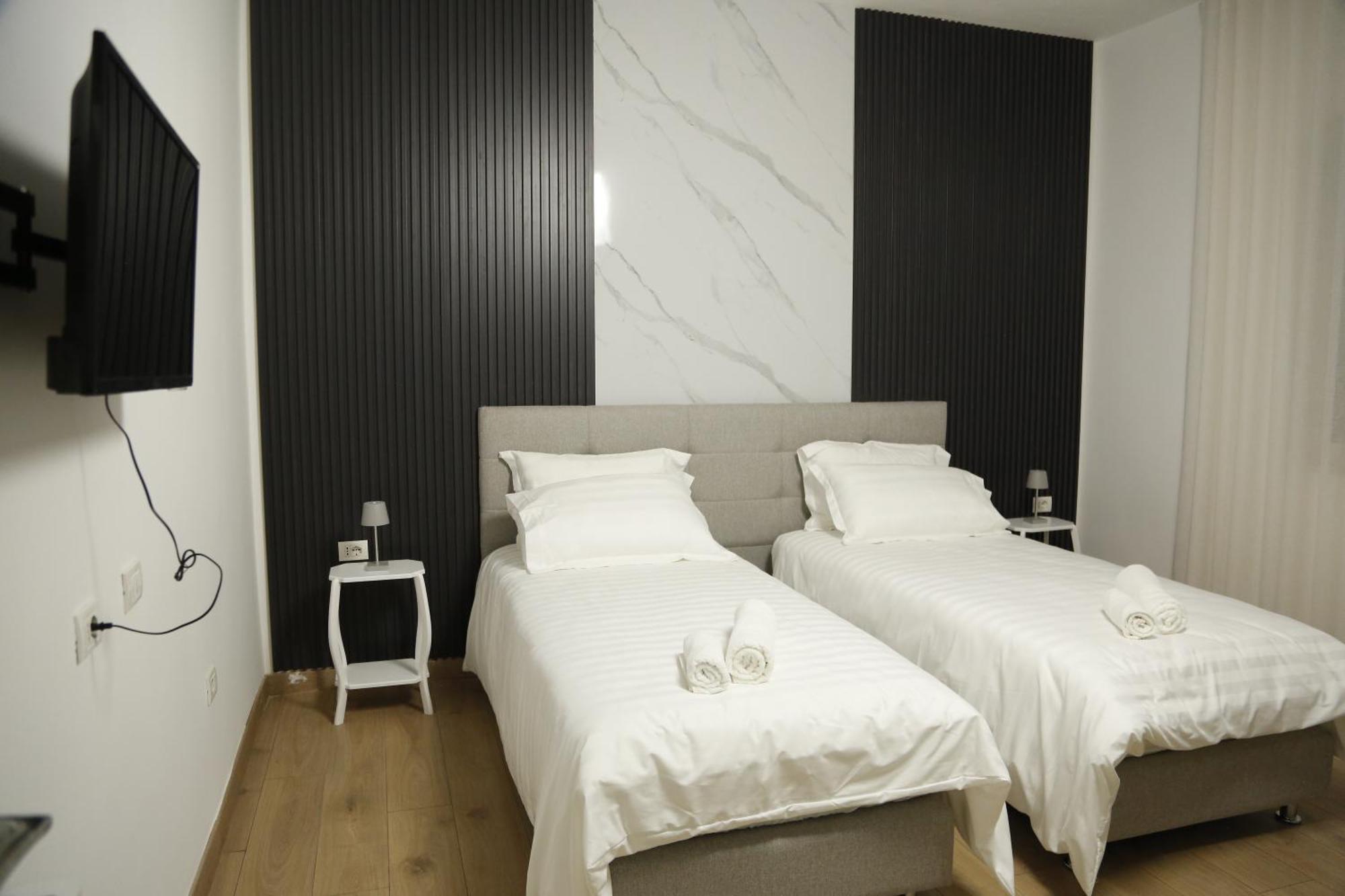 Albi Apartment Тирана Екстер'єр фото
