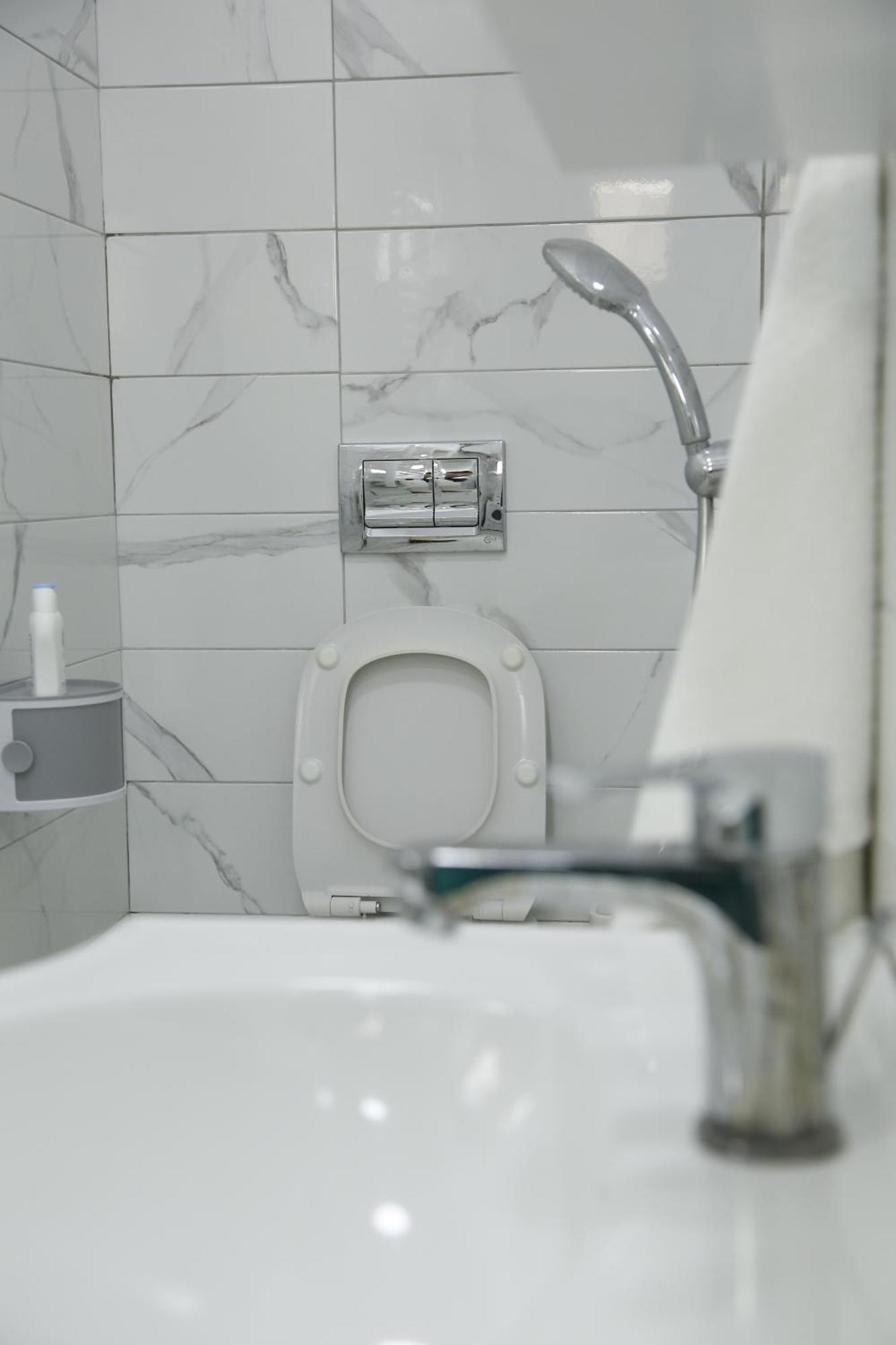 Albi Apartment Тирана Екстер'єр фото