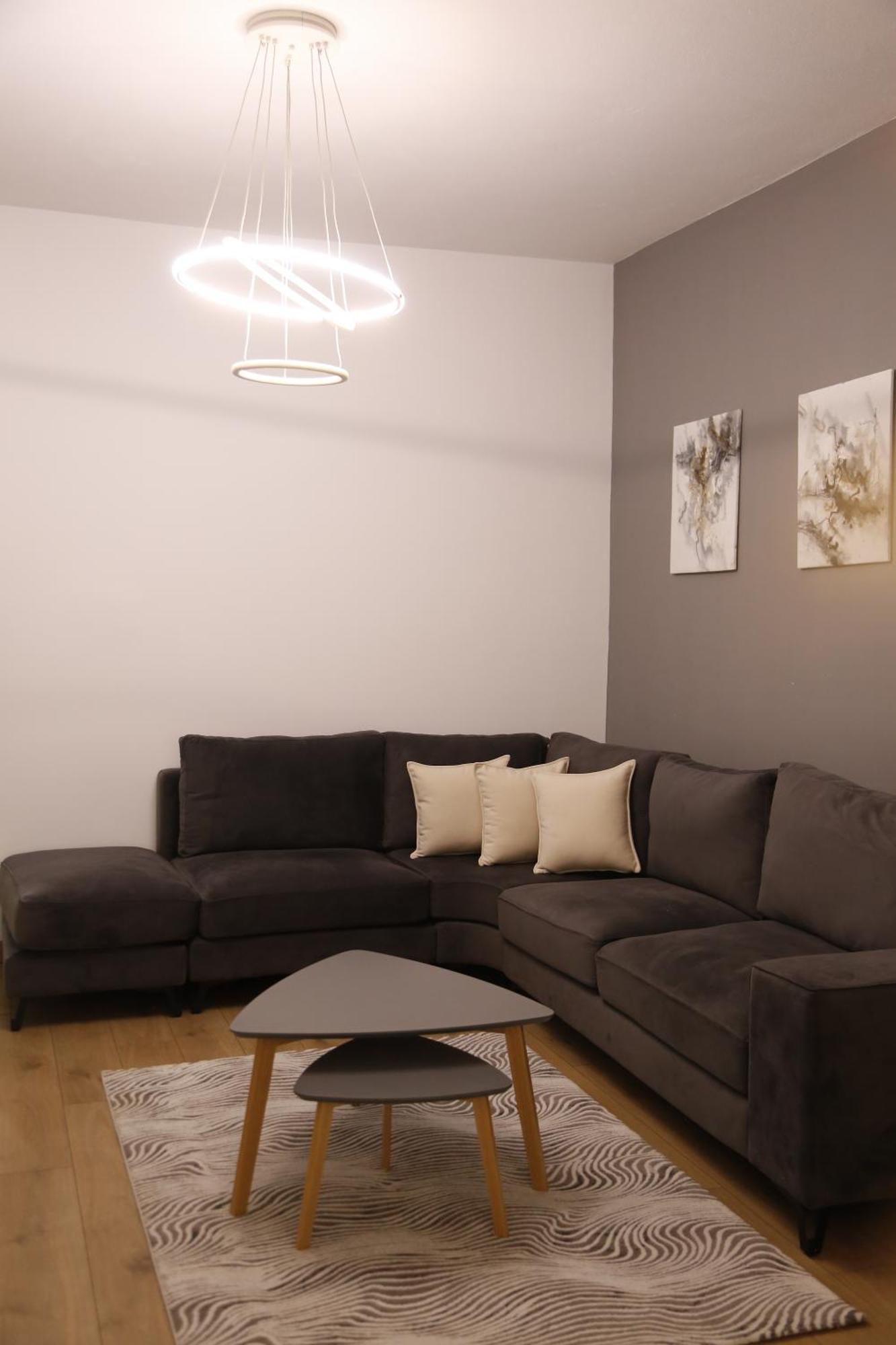 Albi Apartment Тирана Екстер'єр фото