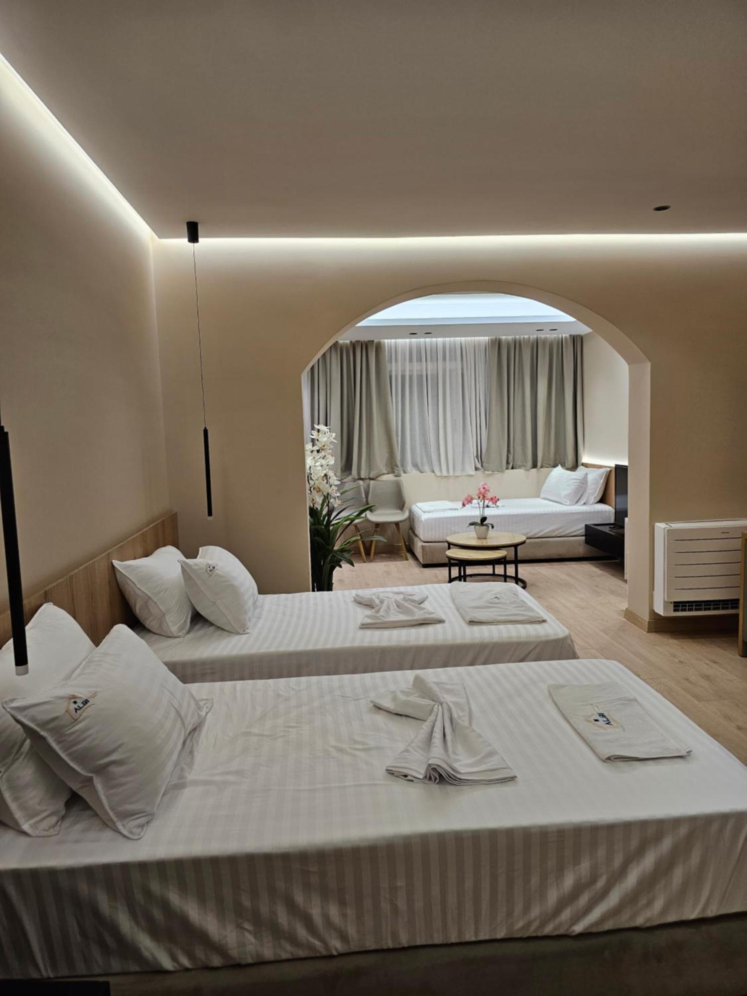 Albi Apartment Тирана Екстер'єр фото
